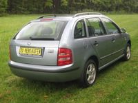 Gebraucht Skoda Fabia Comfort 75 PS (55 kW) 2002 Grau metallic Kleinwagen