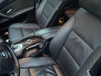 Gebraucht BMW 525 Advantage 177 PS (130 kW) 2007 Grau Kombi