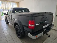 Gebraucht Ford V8 305 PS (224 kW) 2007 Schwarz Pickup