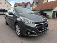 Gebraucht Peugeot 208 Active 68 PS (50 kW) 2017 Grau Kleinwagen