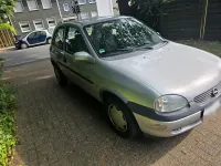 Gebraucht Opel Corsa 75 PS (55 kW) 2000 Silber Kleinwagen