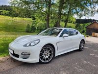 Gebraucht Porsche Panamera 299 PS (219 kW) 2011 Weiß Kleinwagen
