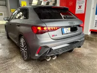 Gebraucht Audi S3 Sport 333 PS (244 kW) 2024 Grau Limousine