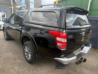 Gebraucht Mitsubishi L200 Plus 181 PS (133 kW) 2017 Schwarz Pickup