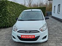 Gebraucht Hyundai i10 69 PS (50 kW) 2012 Weiß Kleinwagen