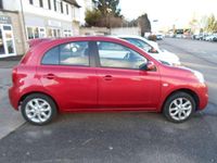 Gebraucht Nissan Micra Acenta 80 PS (58 kW) 2016 Rot Kleinwagen