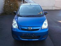 Gebraucht Daihatsu Cuore 69 PS (50 kW) 2009 Blau Kleinwagen