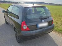 Gebraucht Renault Clio II 58 PS (42 kW) 2005 Schwarz Kleinwagen