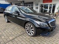 Gebraucht Mercedes C400 333 PS (244 kW) 2018 Schwarz  unilack Kombi