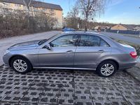 Gebraucht Mercedes E200 Elegance 184 PS (135 kW) 2011 Silber Limousine