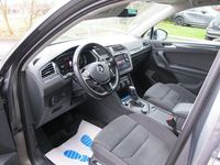 Gebraucht VW Tiguan Highline 150 PS (110 kW) 2020 Grau SUV