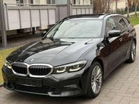 Gebraucht BMW 330 M Sport 286 PS (210 kW) 2021 Black sapphire metallic Kombi