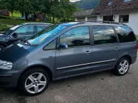 Gebraucht VW Sharan 140 PS (102 kW) 2026 Grau Van / Kleinbus