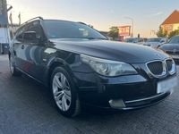 Gebraucht BMW 520 Lifestyle 177 PS (130 kW) 2010 Schwarz Kombi