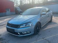 Gebraucht VW Passat Highline 160 PS (117 kW) 2012 Grau Limousine