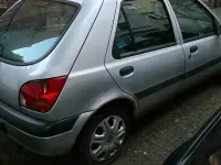 Gebraucht Ford Fiesta 75 PS (55 kW) 2001 Silber Kleinwagen