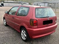 Second-hand VW Polo 75 CP (55 kW) 1998 Andere farben Hatchback