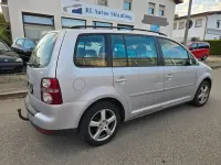 Gebraucht VW Touran Trendline 102 PS (75 kW) 2009 Silber Van / Kleinbus