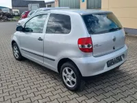 Gebraucht VW Fox Basis 75 PS (55 kW) 2006 Silber Kleinwagen