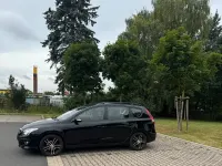 Gebraucht Hyundai i30 109 PS (80 kW) 2012 Schwarz Kombi