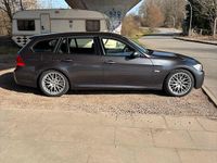 Gebraucht BMW 325 M Sport 197 PS (144 kW) 2007 Grau Kombi