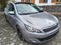 Gebraucht Peugeot 308 Style 120 PS (88 kW) 2015 Grau Limousine
