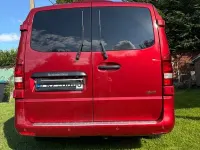 Gebraucht Mercedes Vito 190 PS (139 kW) 2022 Rot Van