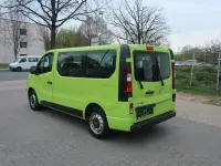 Second-hand Opel Vivaro 95 CP (69 kW) 2018 Verde Monovolum