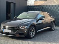 Gebraucht VW Arteon R-line 239 PS (175 kW) 2018 Schwarz Kleinwagen