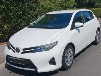 Gebraucht Toyota Auris 99 PS (72 kW) 2015 Weiß Limousine