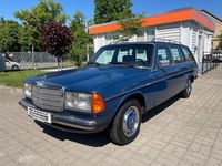 Gebraucht Mercedes 300 125 PS (91 kW) 1984 Blau Kombi