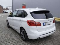 Gebraucht BMW 216 Sport Line 116 PS (85 kW) 2015 Weiß Coupé
