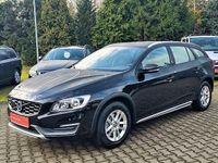 Gebraucht Volvo V60 CC 150 PS (110 kW) 2016 Schwarz Kombi