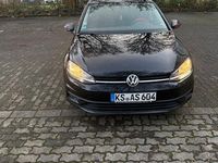 Gebraucht VW Golf VII Trendline 116 PS (85 kW) 2018 Schwarz Kombi