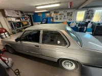 Gebraucht BMW 323 143 PS (105 kW) 1982 Grau Limousine