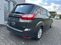 Gebraucht Ford Grand C-Max 101 PS (74 kW) 2016 Grau Van / Kleinbus