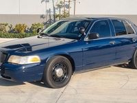 Gebraucht Ford Crown 250 PS (183 kW) 2008 Blau Limousine