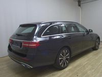 Gebraucht Mercedes E300 Avantgarde 306 PS (225 kW) 2022 Schwarz Kombi