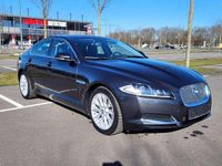 Gebraucht Jaguar XF 241 PS (177 kW) 2013 Stratus grey Limousine