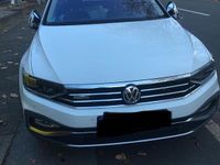 Gebraucht VW Passat Alltrack 240 PS (176 kW) 2020 Weiß Kombi