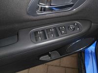 Gebraucht Honda HR-V Elegance 120 PS (88 kW) 2017 Brilliant sporty blue m. SUV