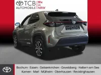 Gebraucht Toyota Yaris Connect Style 116 PS (85 kW) 2024 Manganbronze metallic Kleinwagen