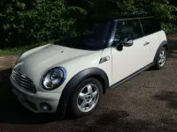 Gebraucht Mini Cooper D 109 PS (80 kW) 2008 Weiß Kleinwagen