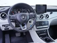 Gebraucht Mercedes GLA250 Urban 211 PS (155 kW) 2017 Silber SUV