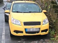 Gebraucht Chevrolet Aveo 80 PS (58 kW) 2010 Gelb Kleinwagen