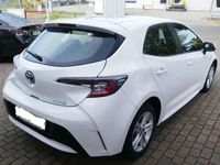 Gebraucht Toyota Corolla Hybrid Business Edition 122 PS (89 kW) 2020 Weiß Limousine