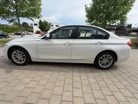 Gebraucht BMW 318 Advantage 136 PS (100 kW) 2016 Weiß Limousine