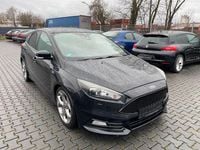Gebraucht Ford Focus ST 185 PS (136 kW) 2015 Schwarz Limousine