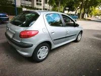 Gebraucht Peugeot 206 Premium 75 PS (55 kW) 2003 Silber Kleinwagen