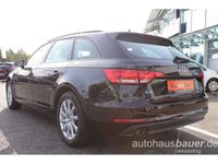 Gebraucht Audi A4 Basis 150 PS (110 kW) 2018 Schwarz Kombi